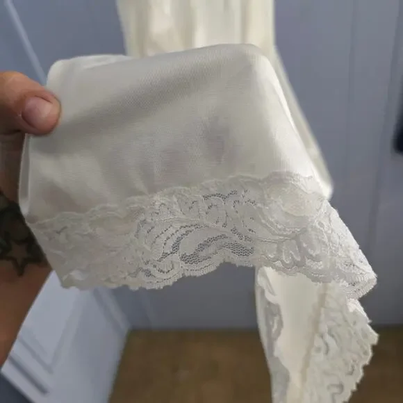 Komar Vintage U.S.A Made Lace Slip Dress size Average 34 Fairycore Cottagecore - Picture 5 of 6